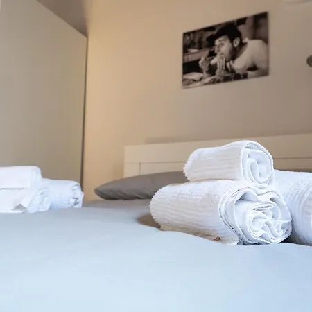 De Caris Apartman Bari